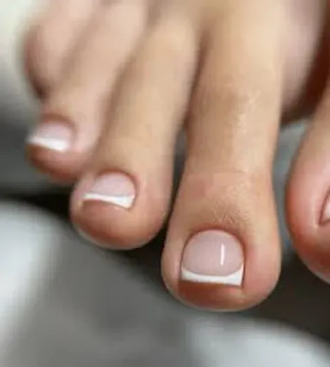 Perawatan Pedicure Gel Kuku Kaki Bersih Higienis Studio Bali